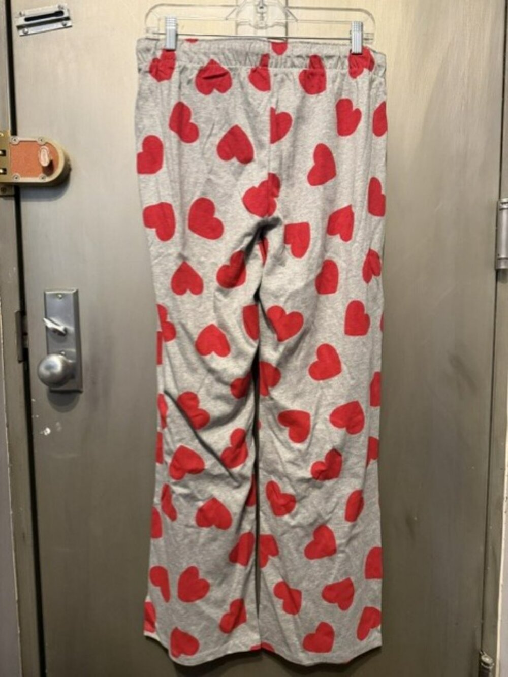 Heart Pajama / Loungewear 2-piece Set – Medium / Large - NWOT - Picture 5 of 16